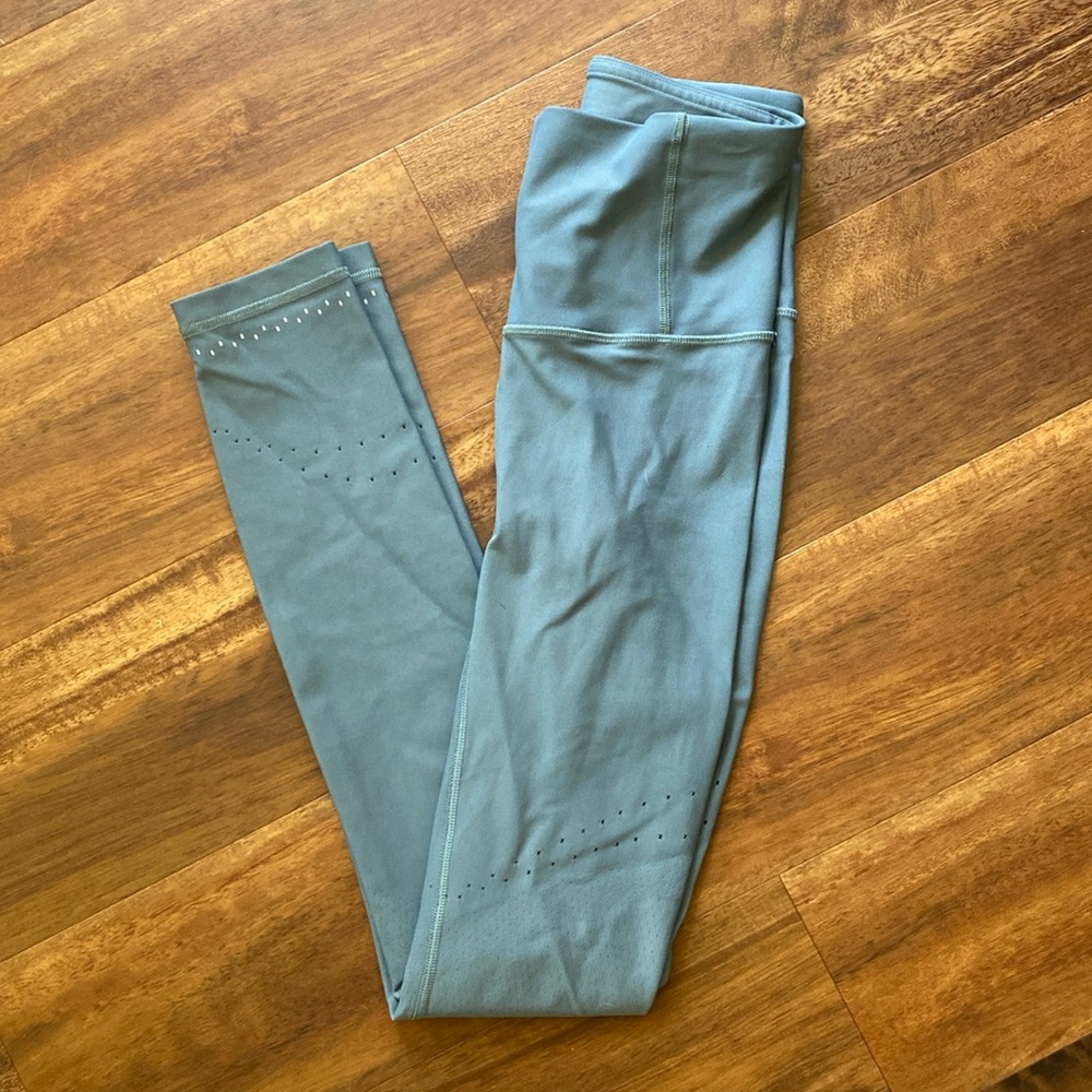 EUC Lululemon Leggings